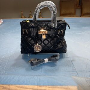 Badgley Mischka Black Quilted Crossbody Bag